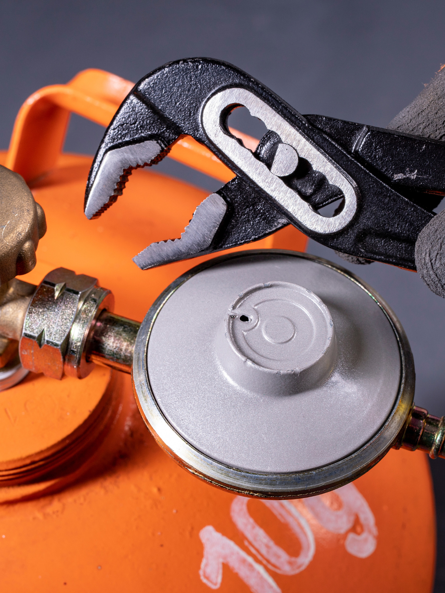 gas safe registered engineer near me Retford, DN22